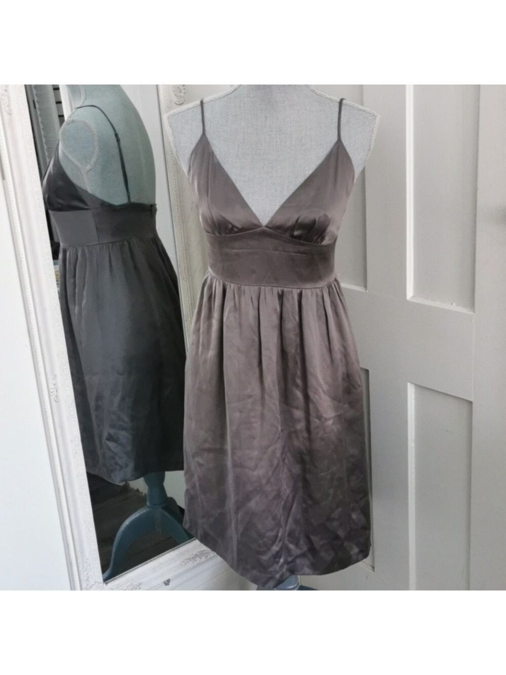 Jacob Connection 100% Silk Midi Faircore Femine Grey Slip Dress. Size 6